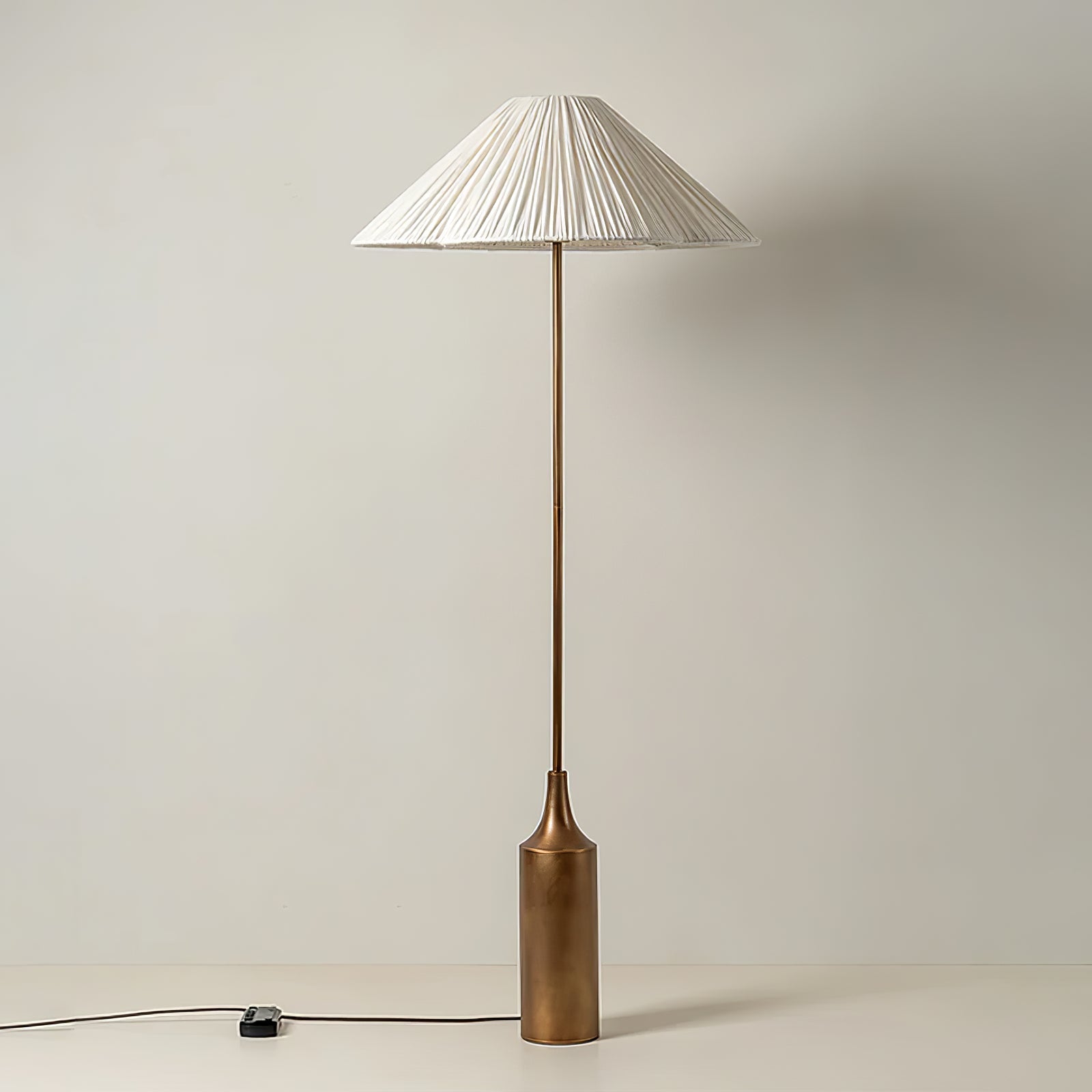 Tamisu Floor Lamp