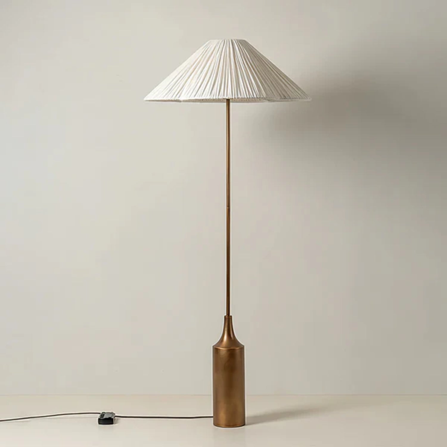 Tamisu Floor Lamp
