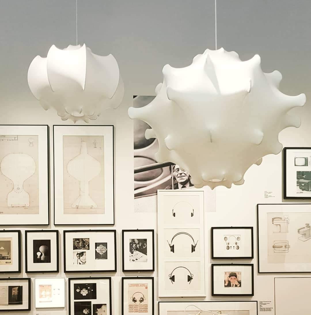 Cosconis Pendant Light