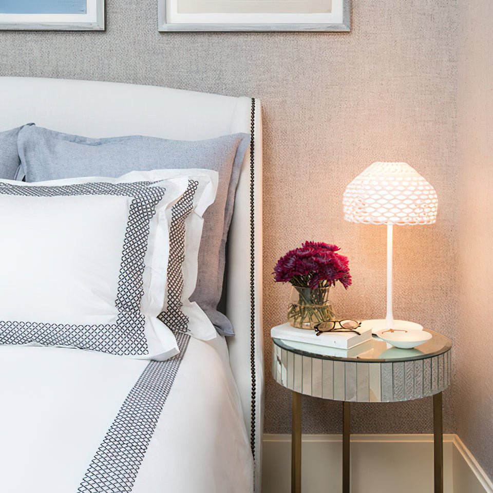 Aremillo Table Lamp