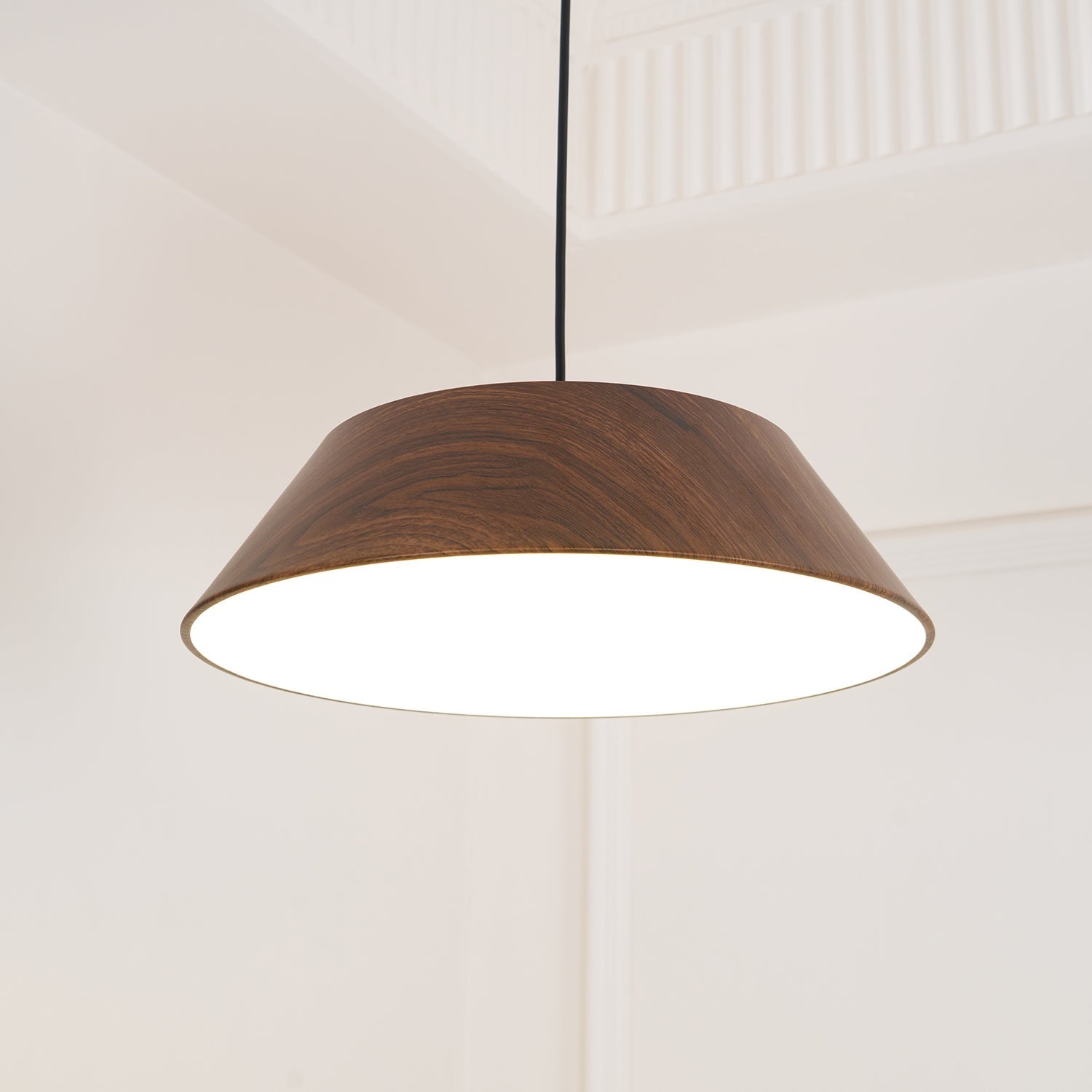 Trallon Wooden Japandi Pendant Light
