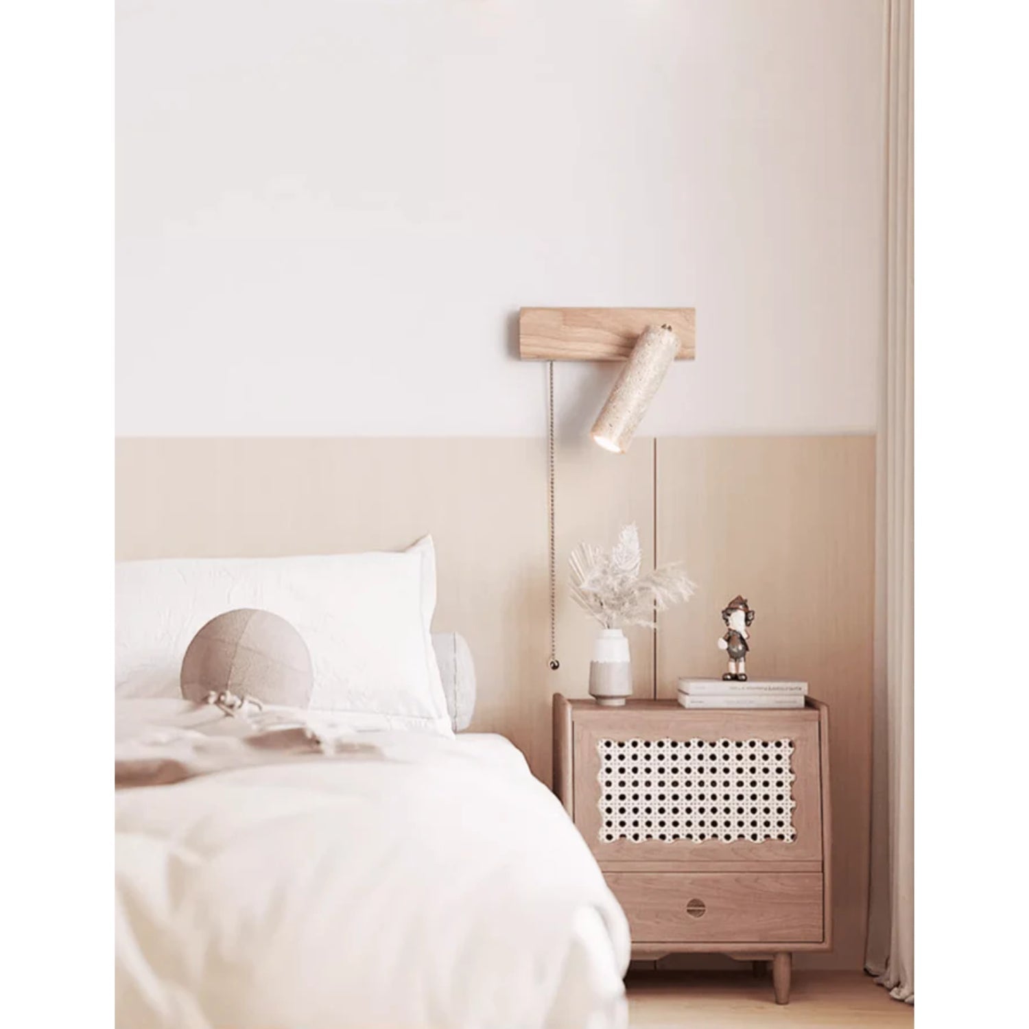 Bemaes Wall Light