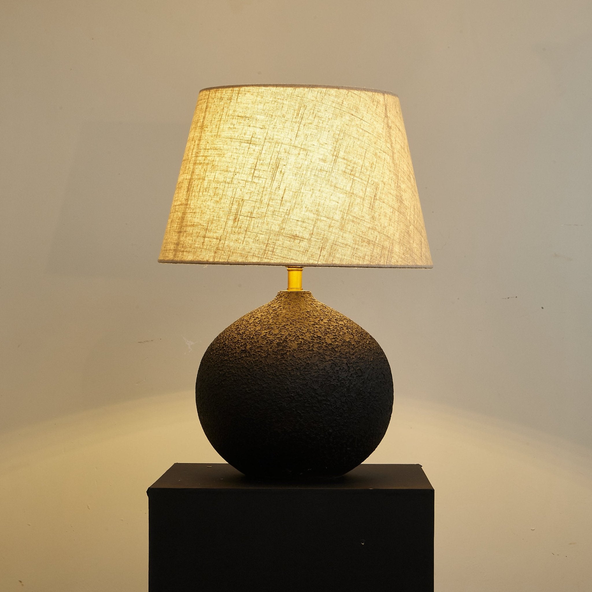 Temza Table Lamp