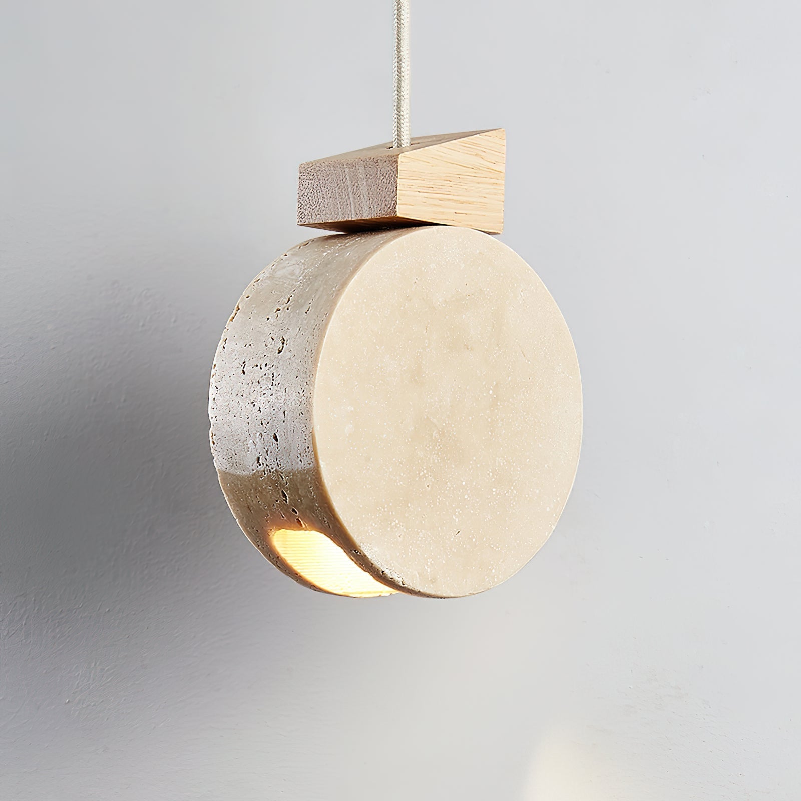 Tenna Ring Pendant Light