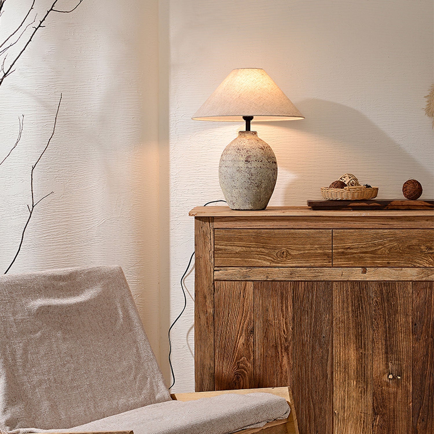 Rusiten Table Lamp