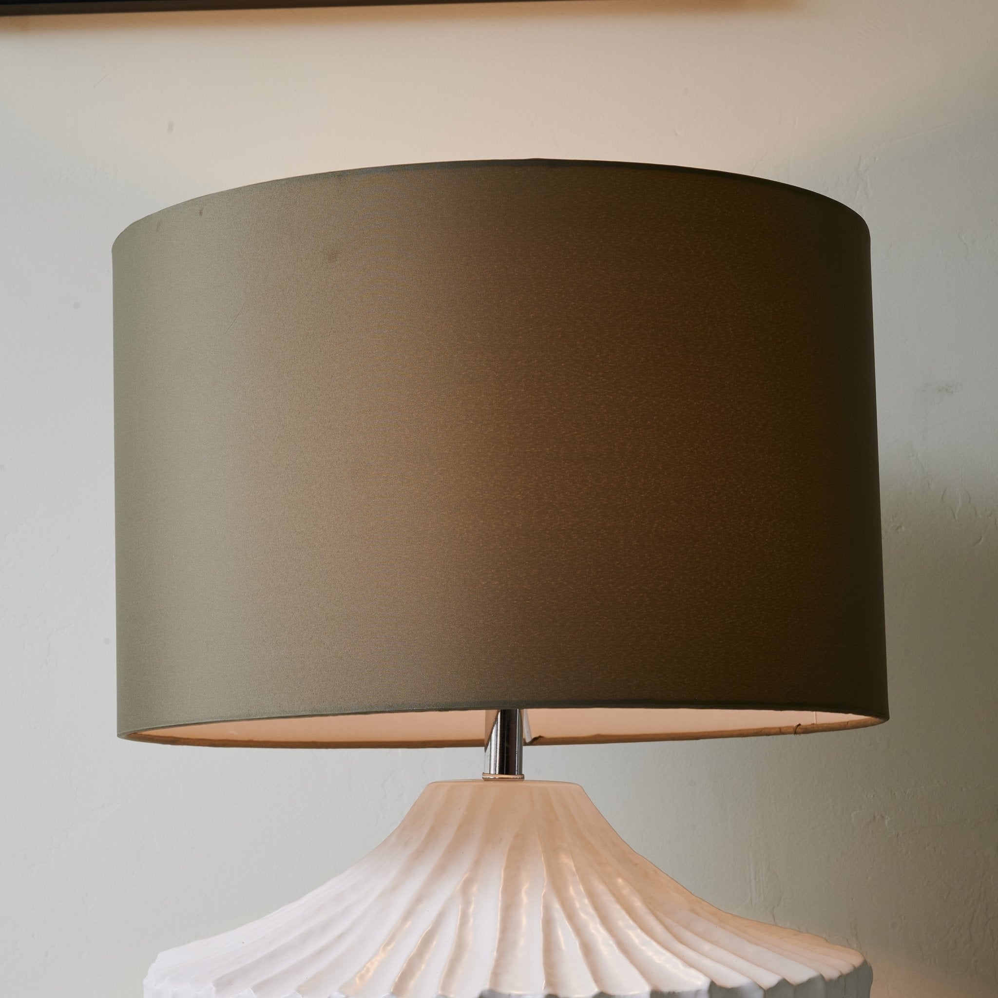 Teshom Table Lamp