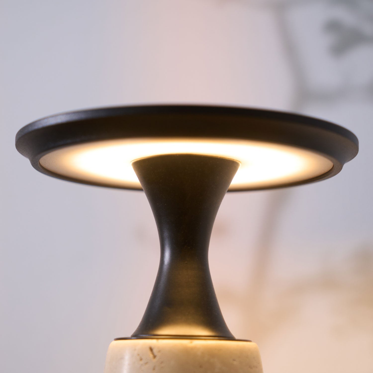 Terchas Rechargeable Natural Stone Table Lamp