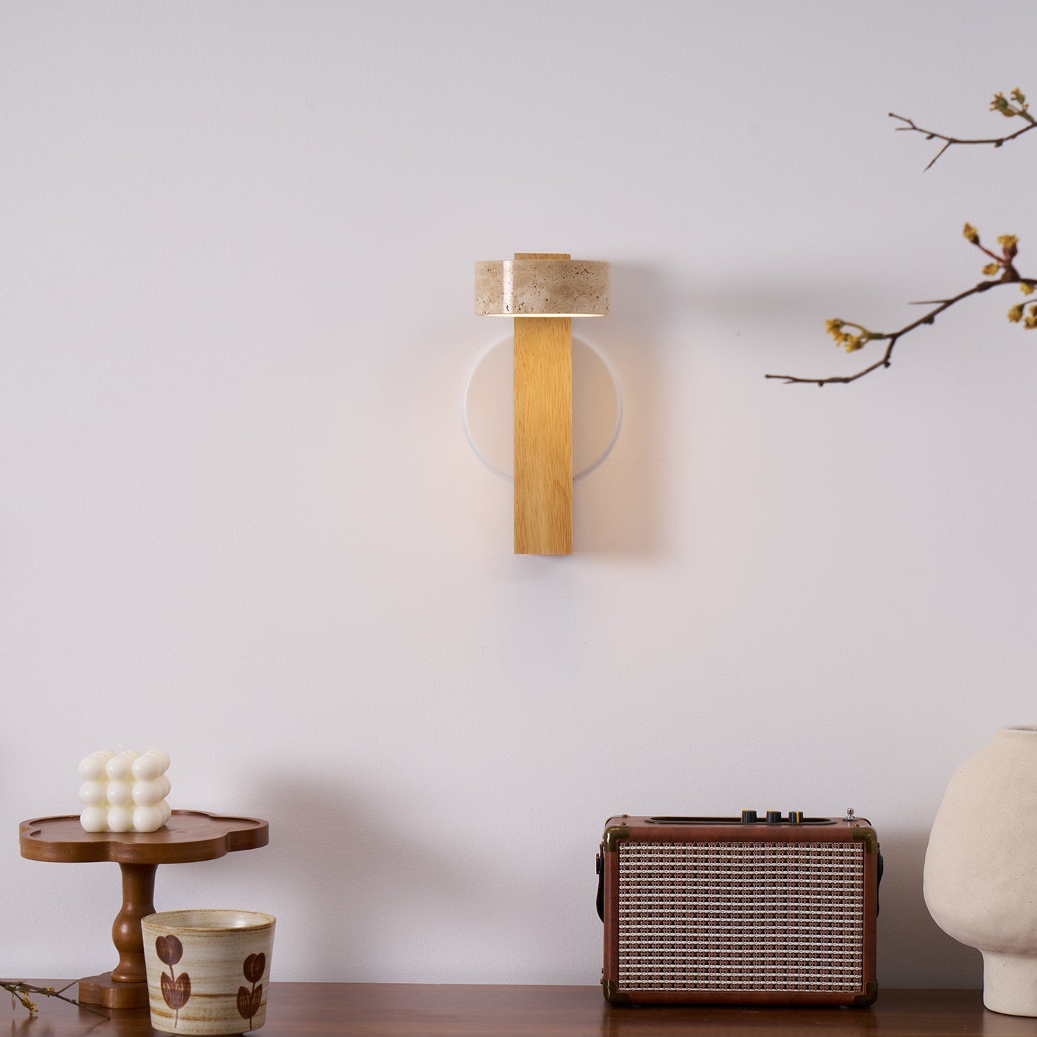 Molevi Wall Light