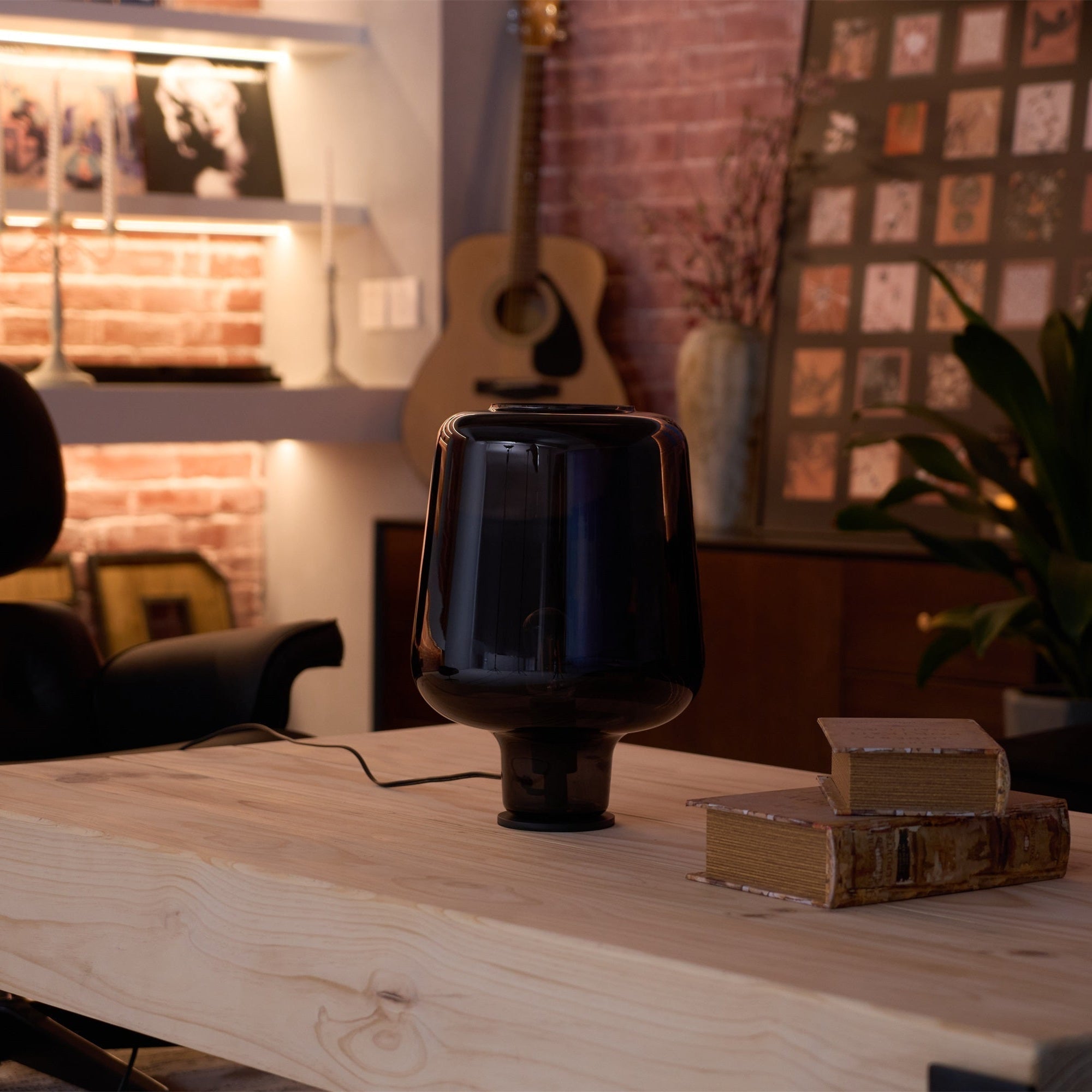 Nalira Table Lamp (2)