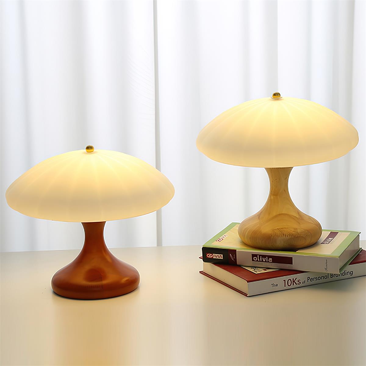 Thaleza Table Lamp