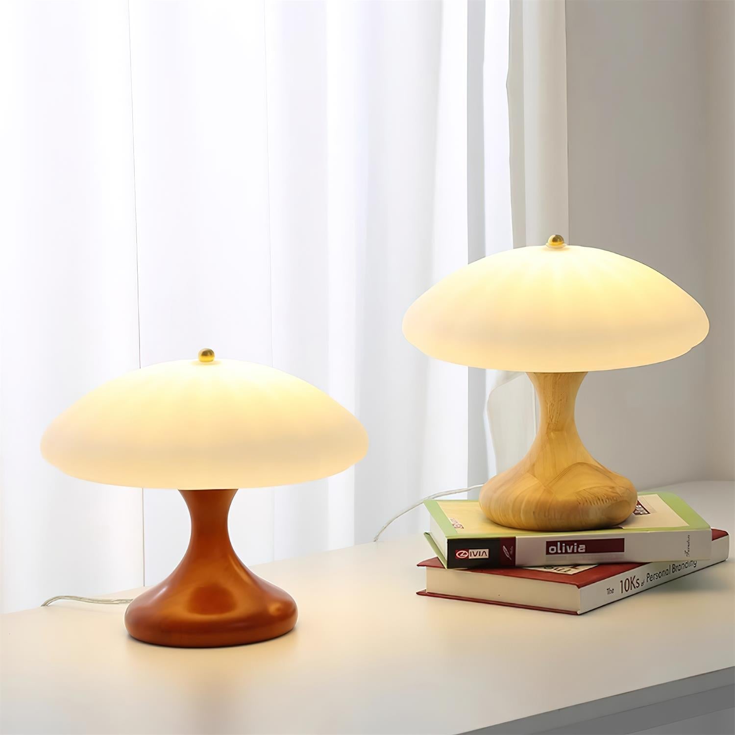Thaleza Table Lamp