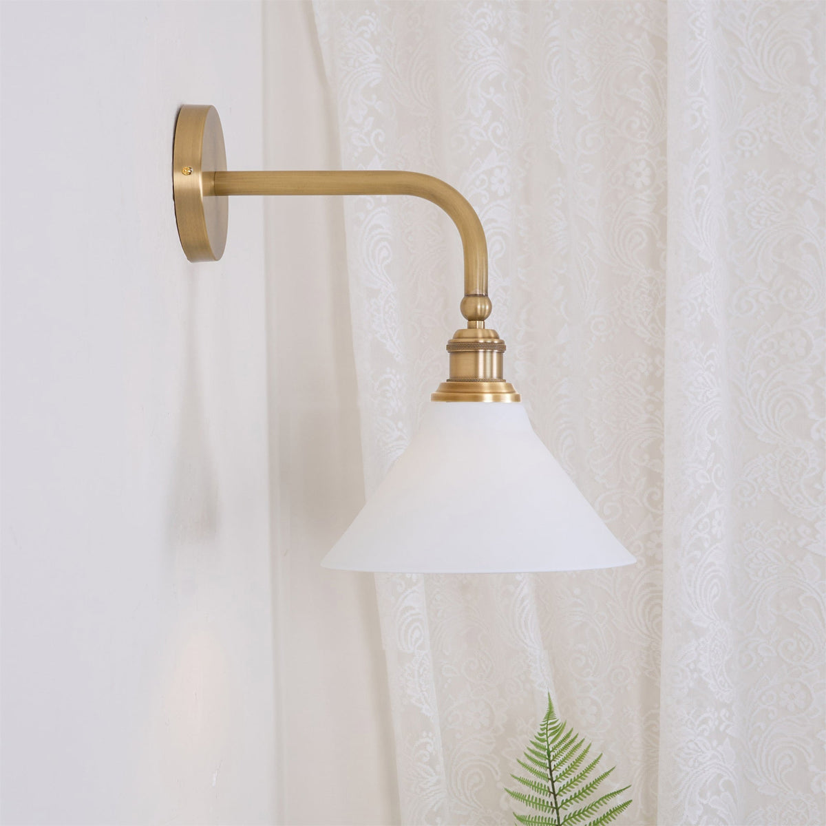 Yarmereay Cone Wall Light