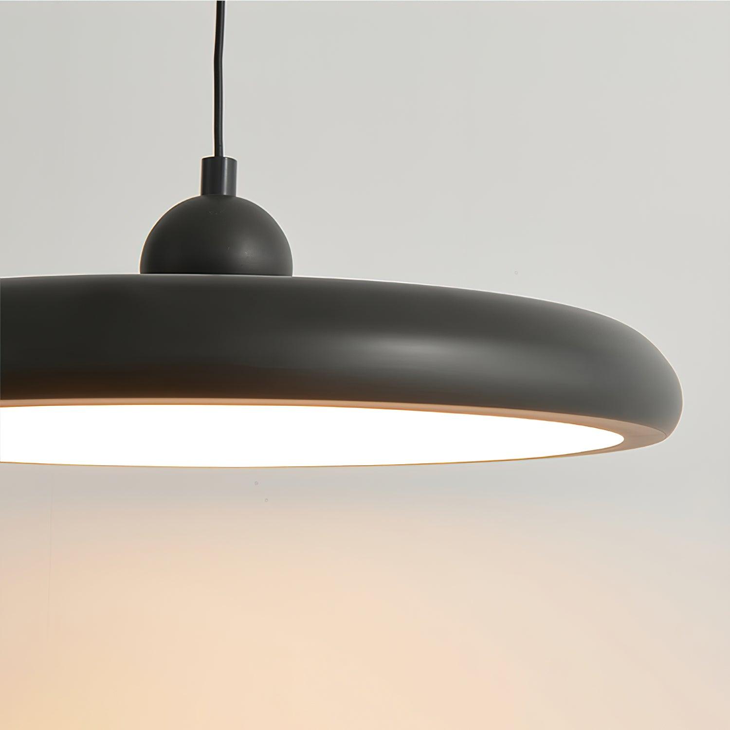 Doza Disc Pendant Light