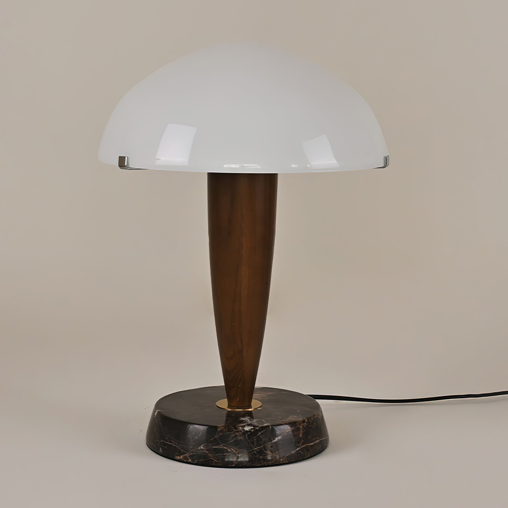 Tizzy Table Lamp