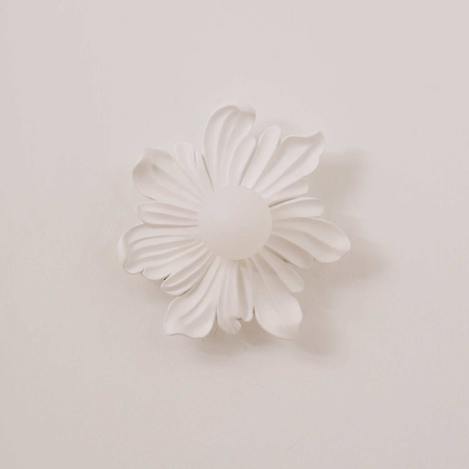 Guzzon Flower Wall Light