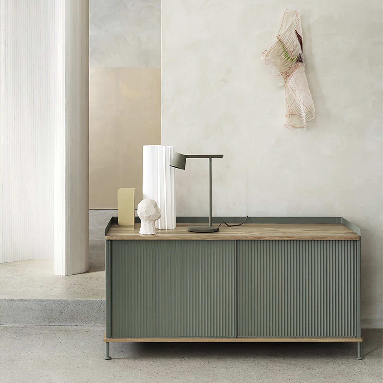 Contiz Table Lamp
