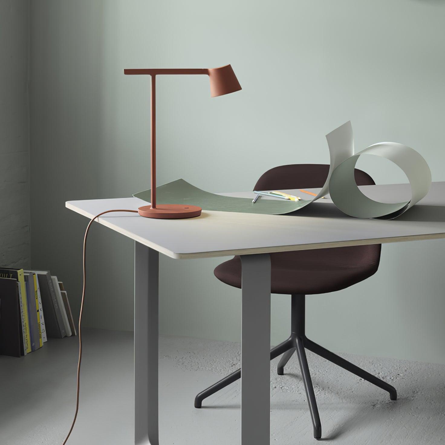 Contiz Table Lamp