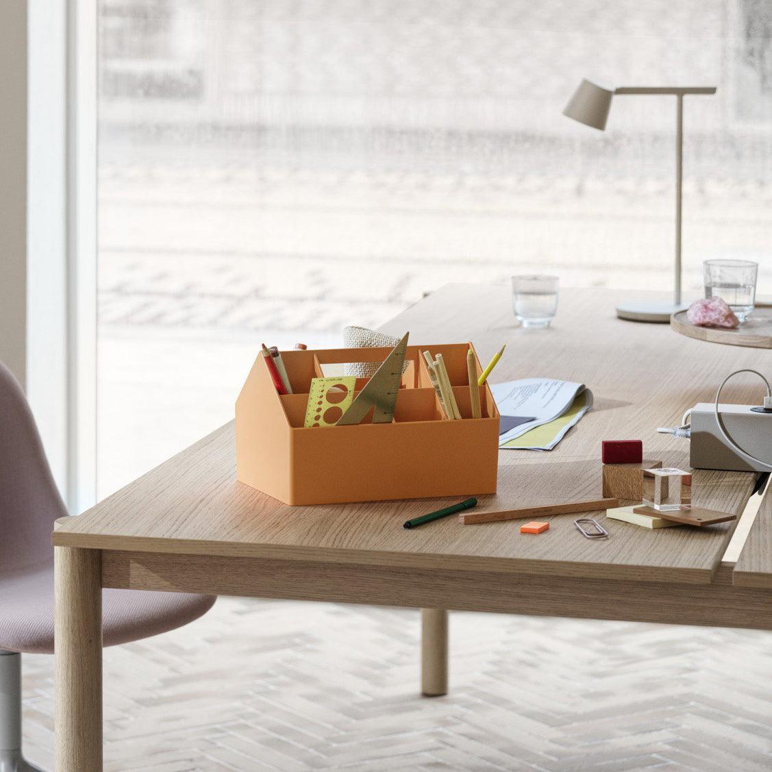 Contiz Table Lamp