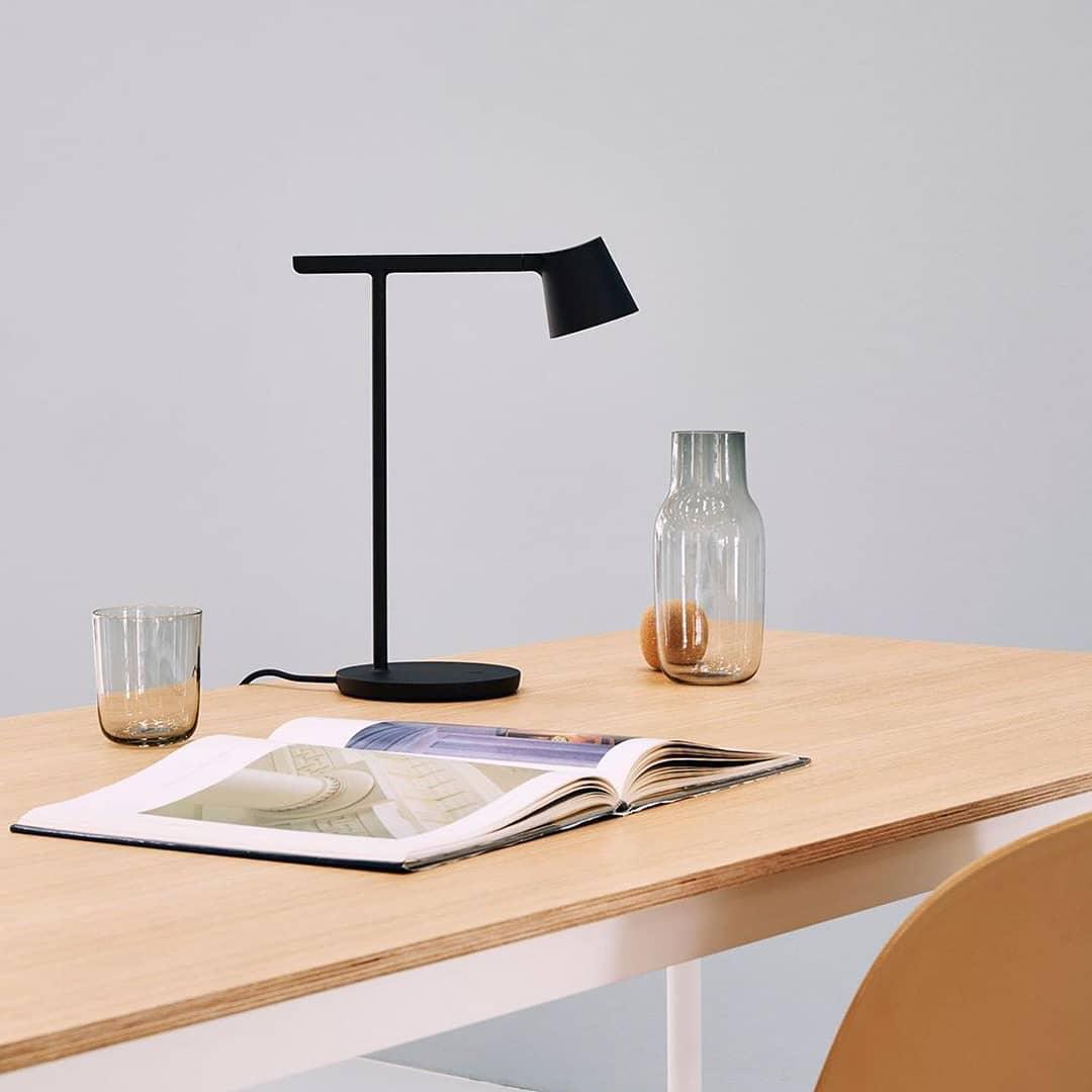 Contiz Table Lamp
