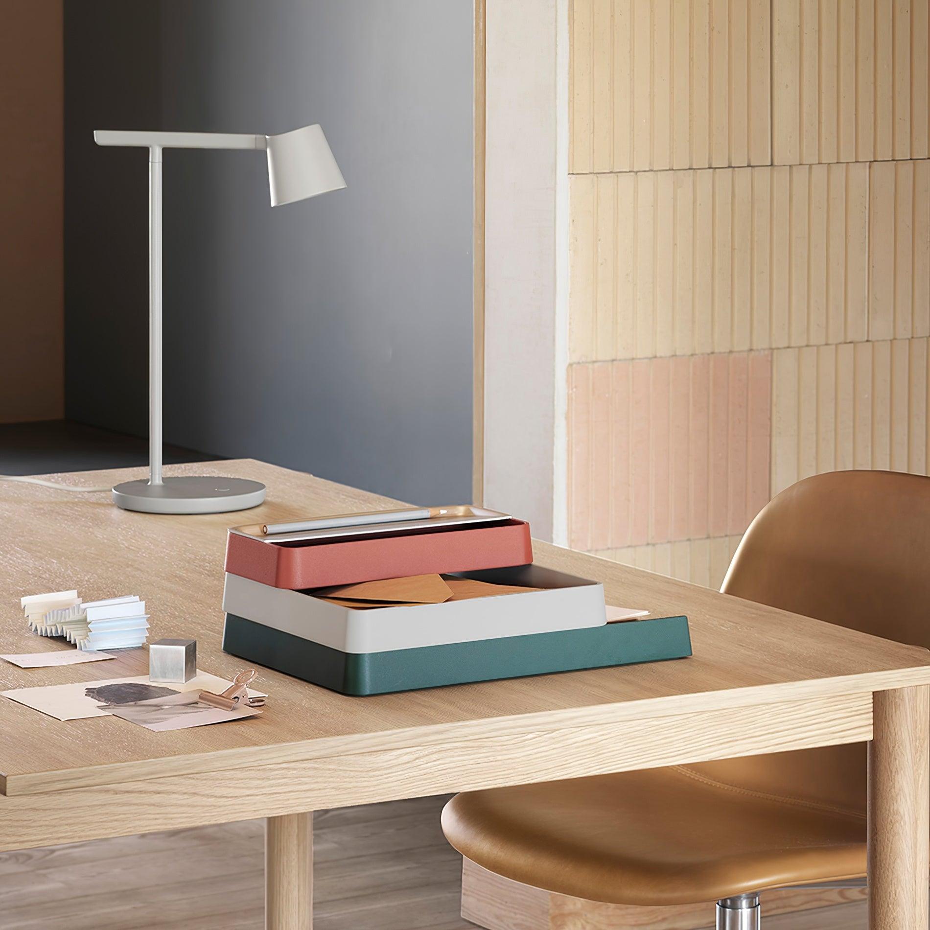 Contiz Table Lamp