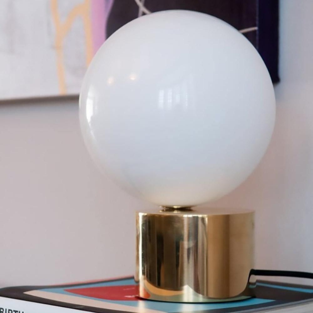 Lynvon Table Lamp