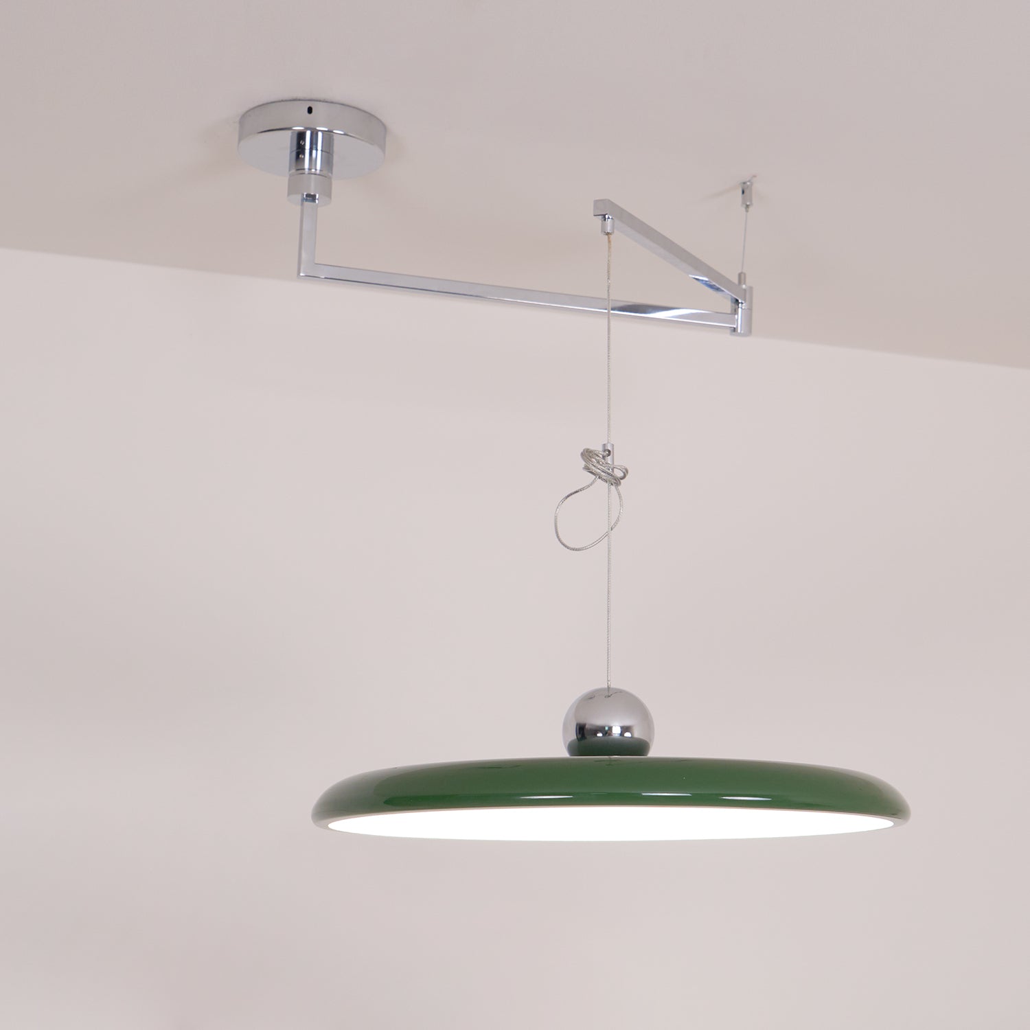 Oakalas Pendant Light