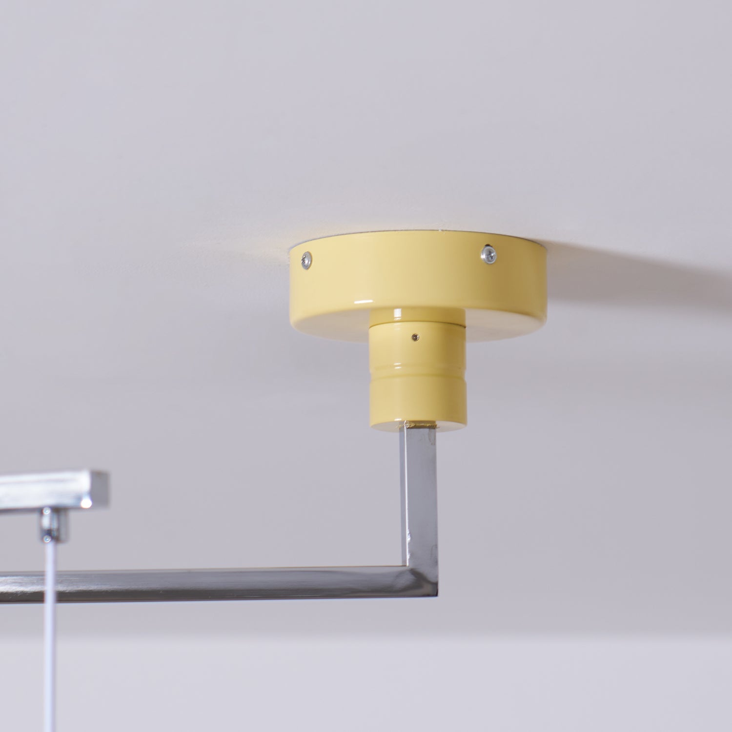 Oakalas Pendant Light