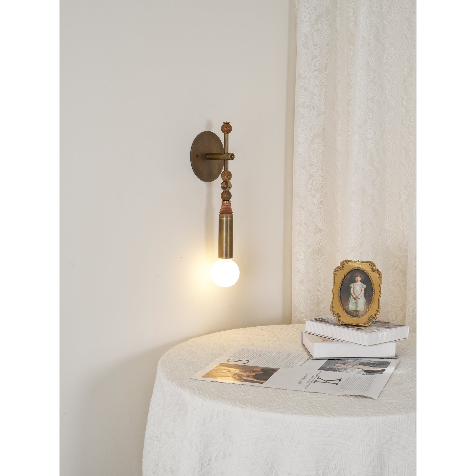 Yaror Wall Light