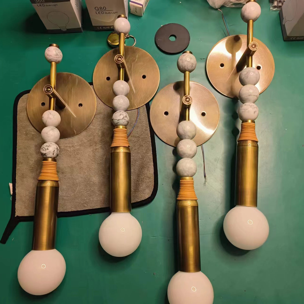Yaror Wall Light