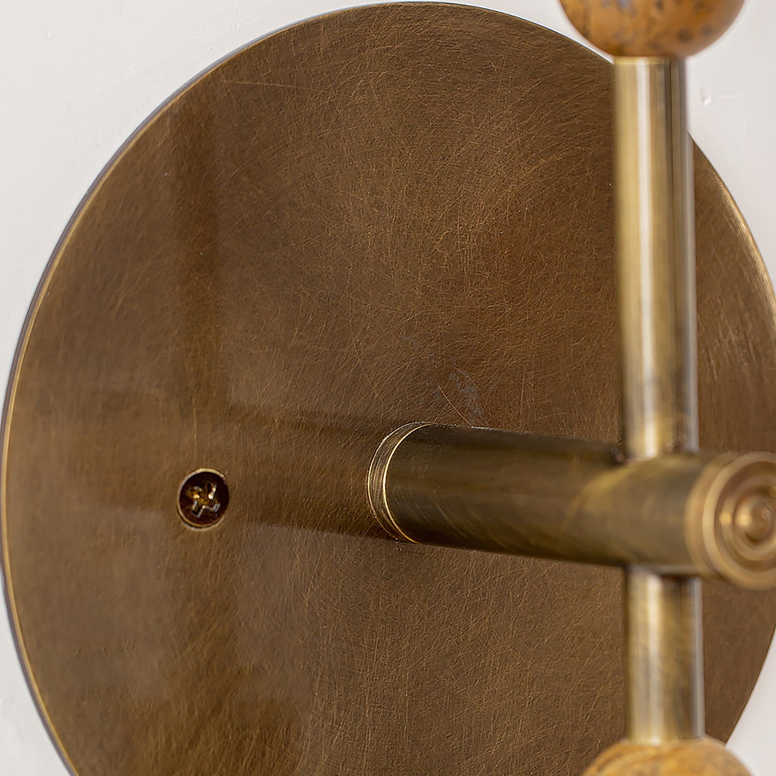 Motaz Wall Light