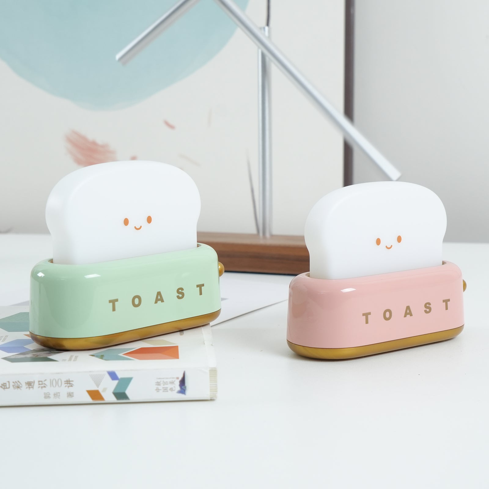 Toaster Table Lamp