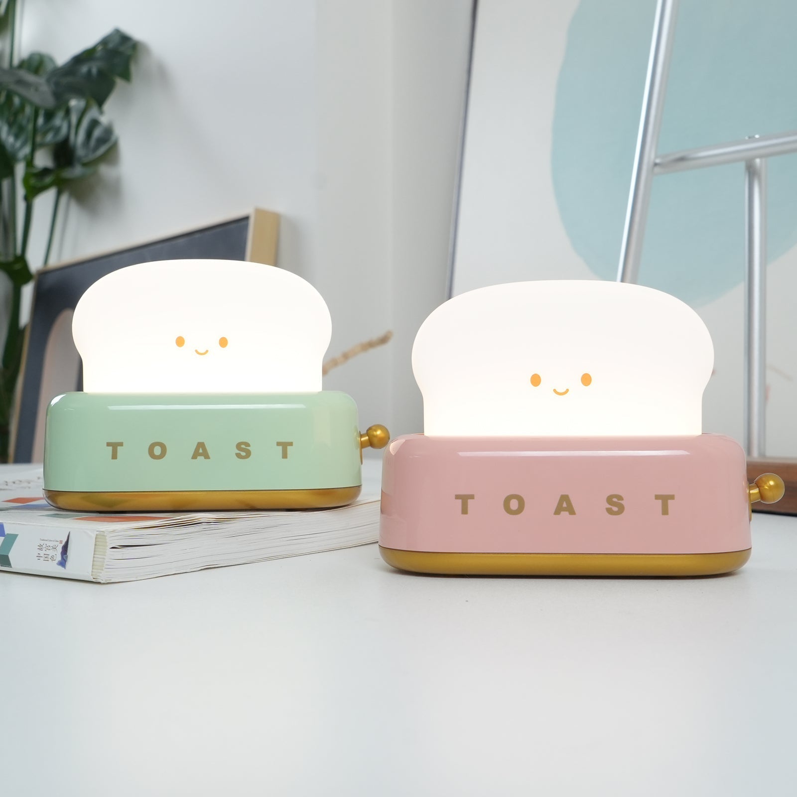 Toaster Table Lamp