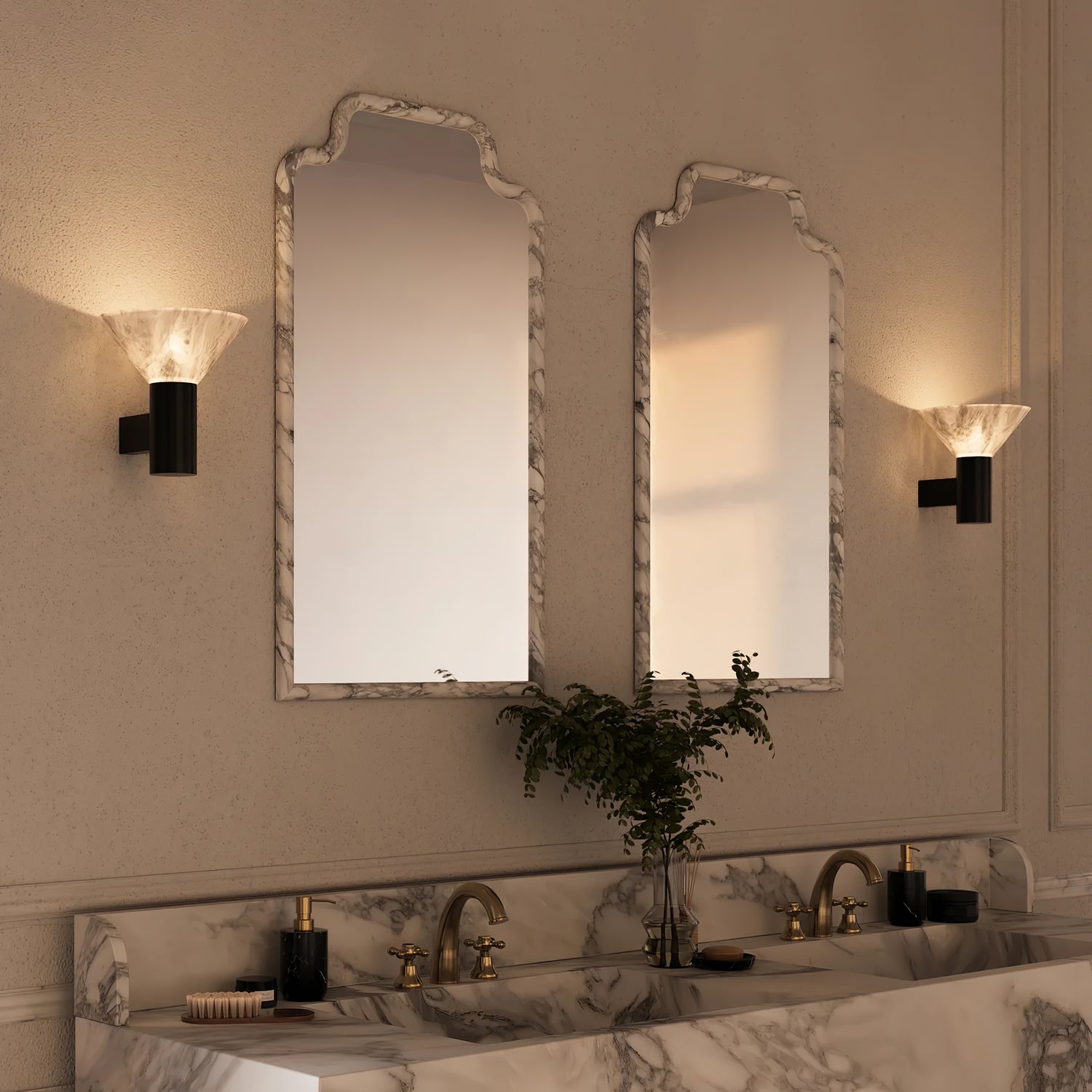 Atello Alabaster Wall Light