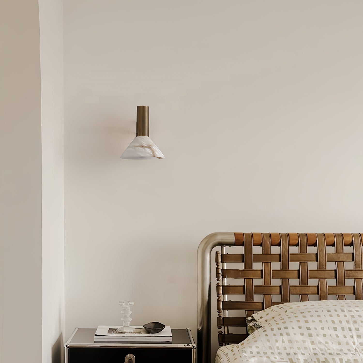 Atello Alabaster Wall Light