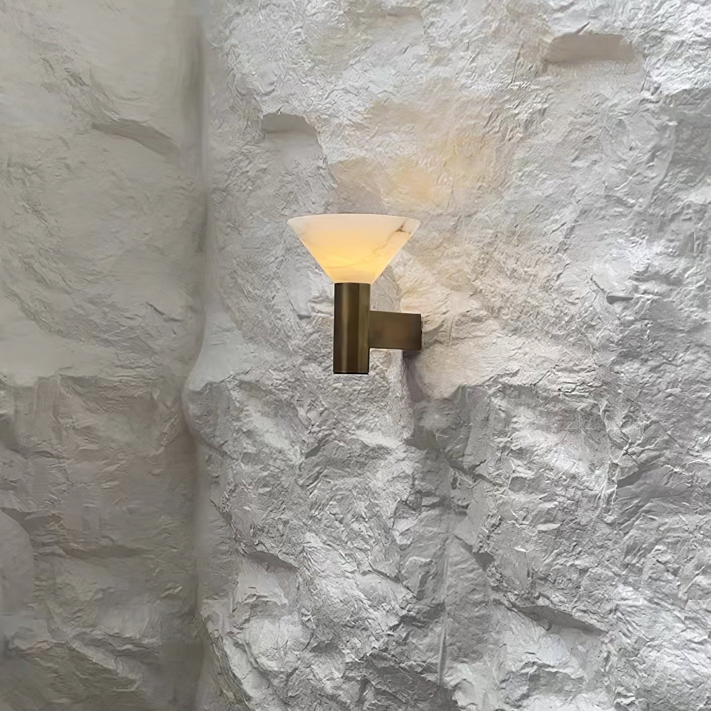 Atello Alabaster Wall Light