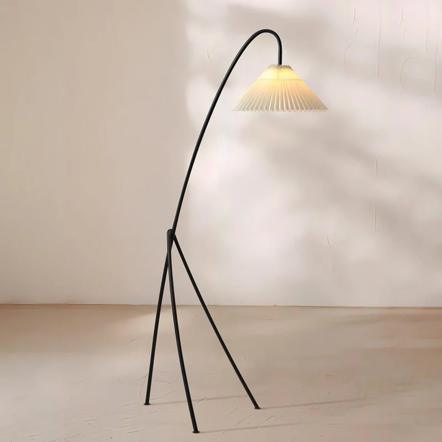 Caralaven Floor Lamp