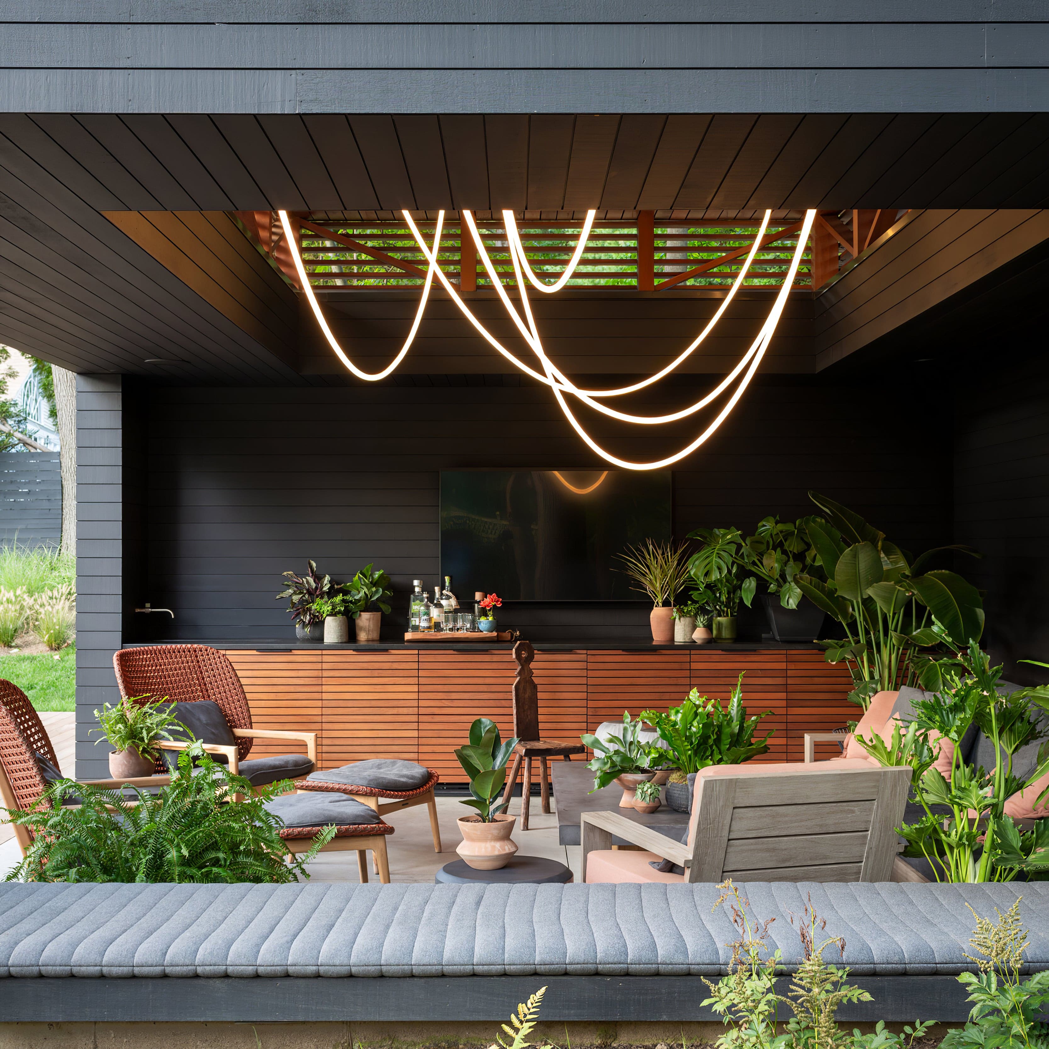 Vellre Flexible Pendant Light