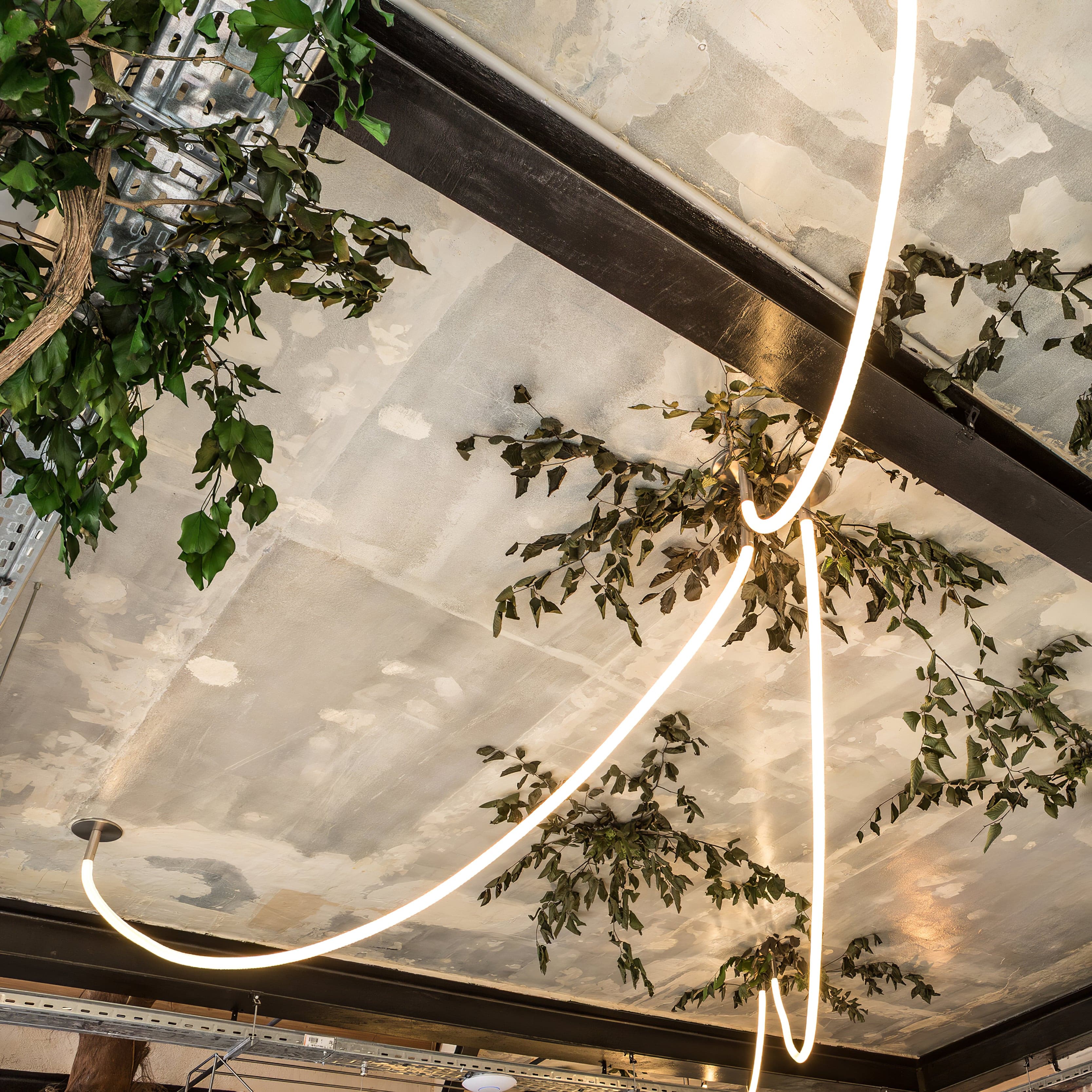 Vellre Flexible Pendant Light
