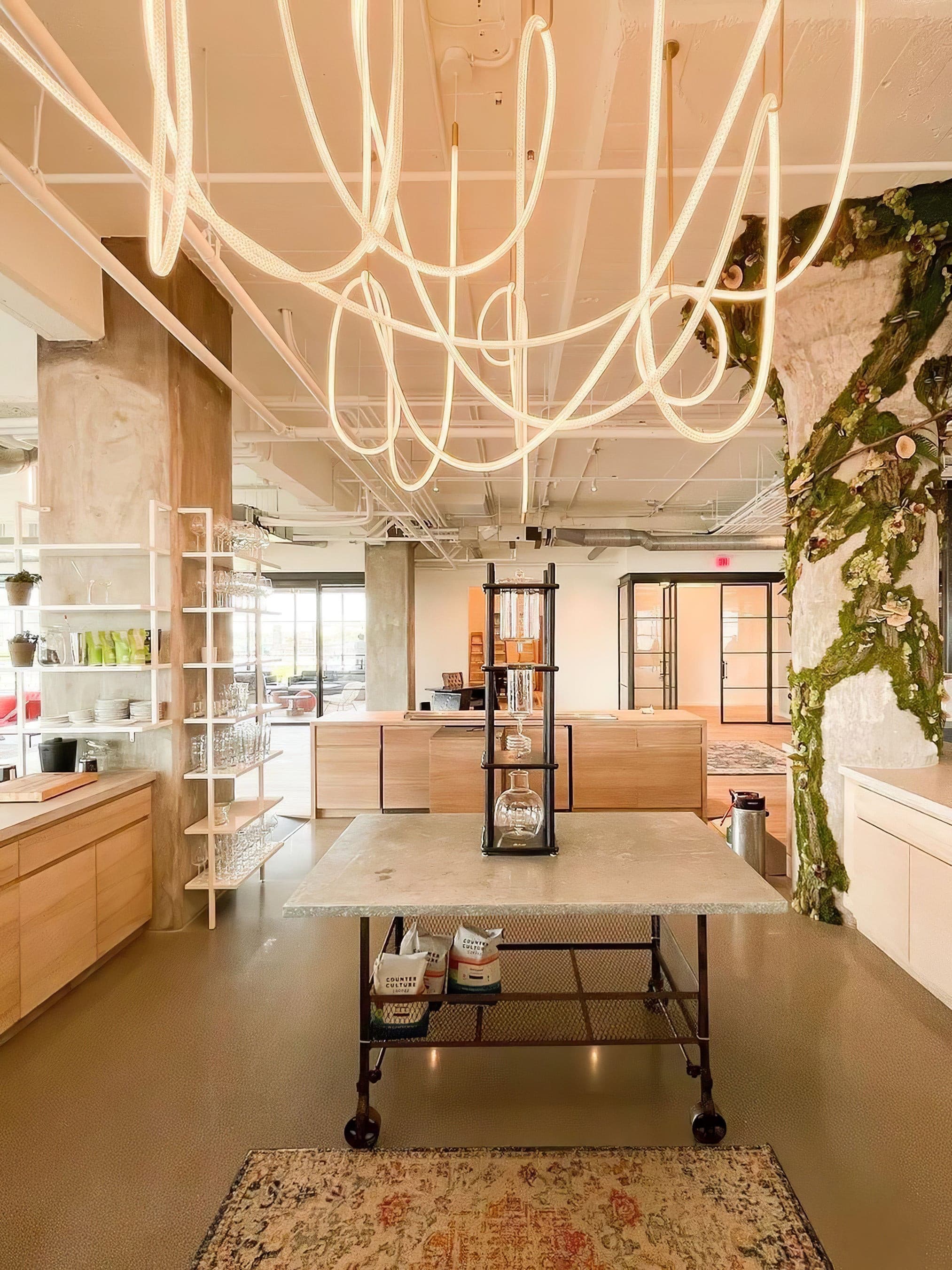 Vellre Flexible Pendant Light