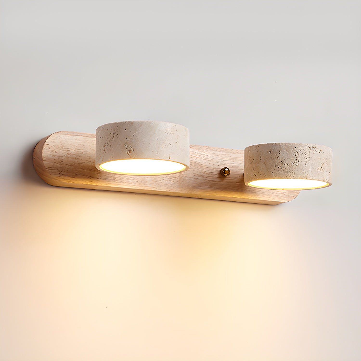 Thelton Modern Wall Light