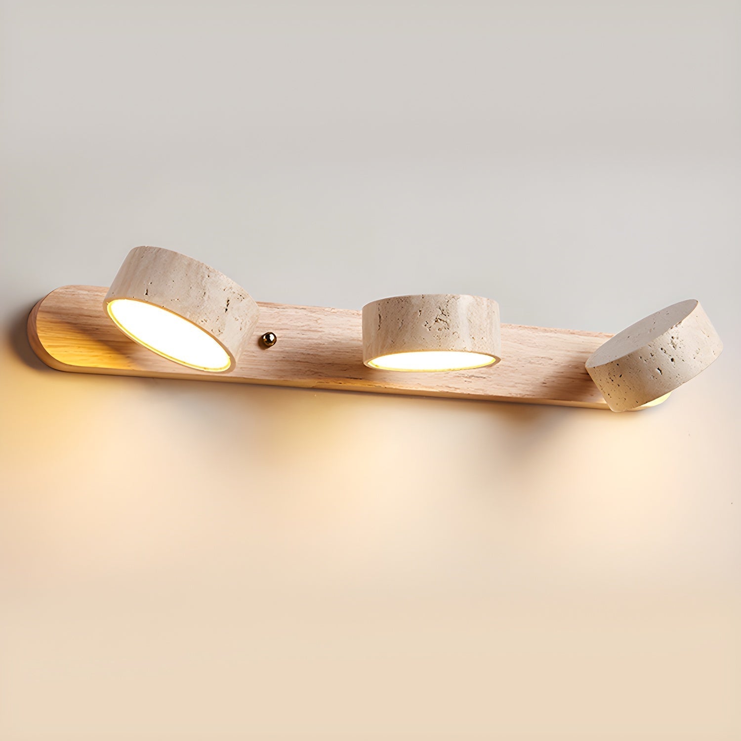 Thelton Modern Wall Light