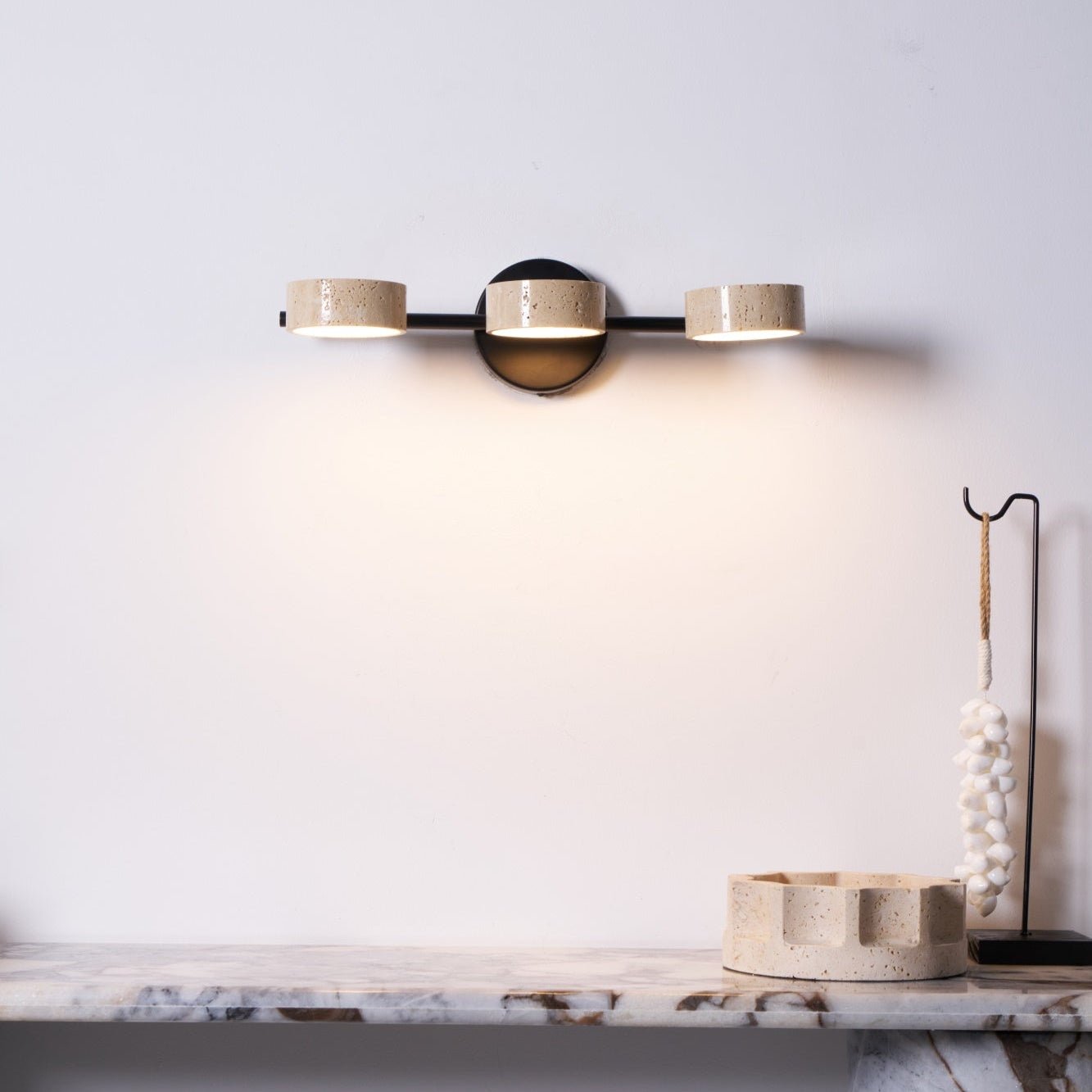 Vamisy Wall Light