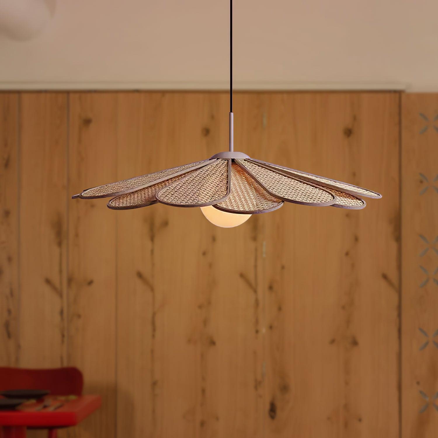 Tivorna Pendant Light