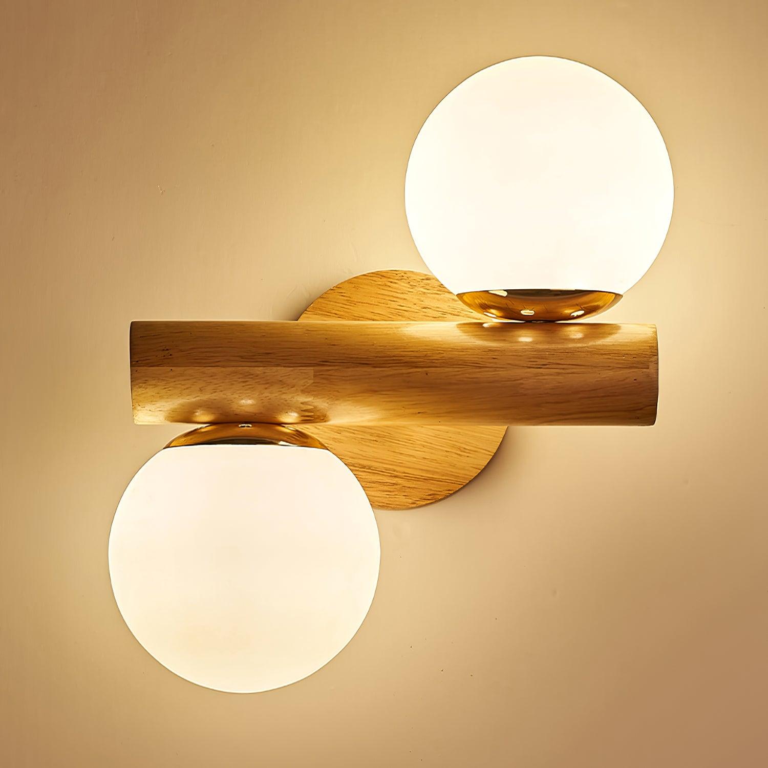 Zelina Wall Light