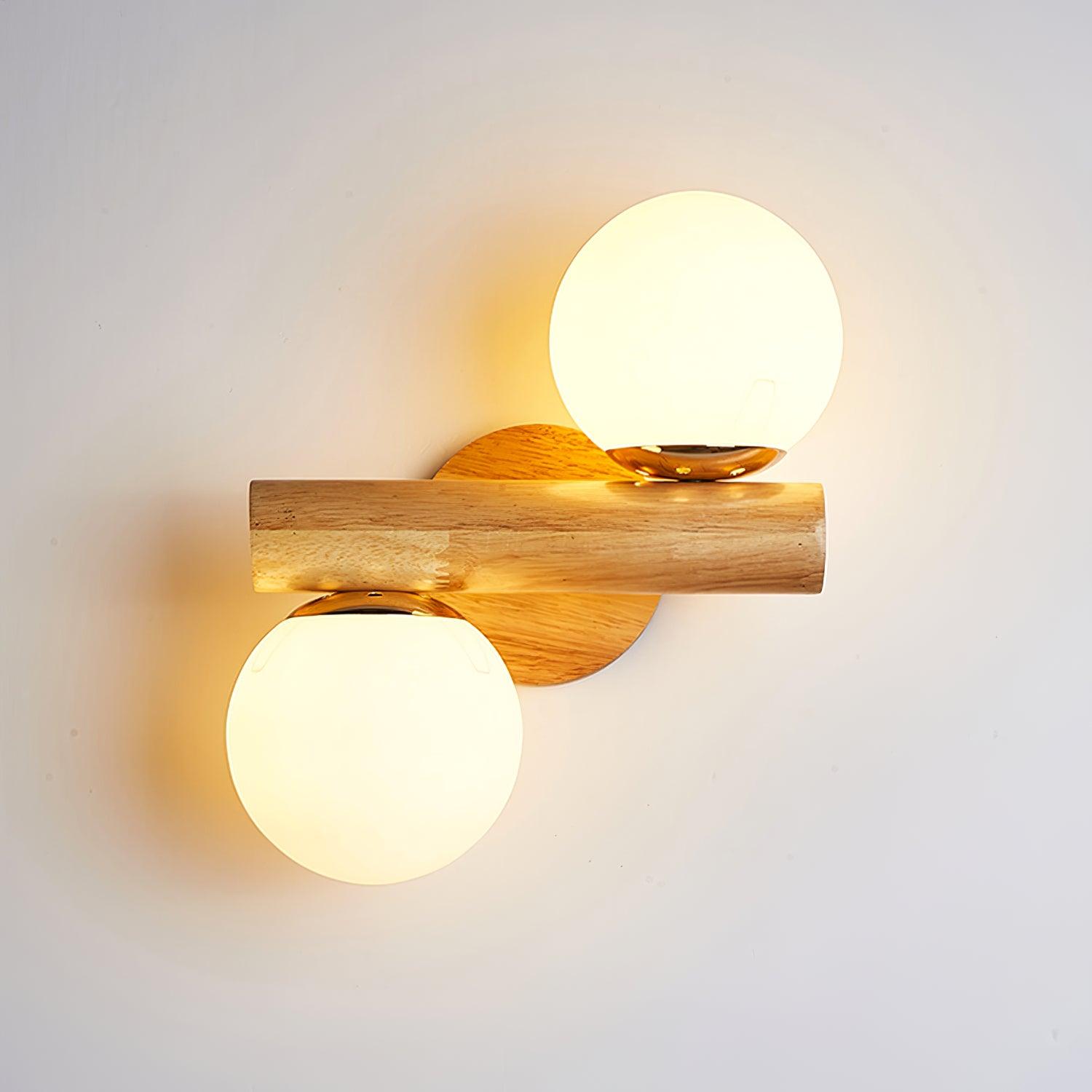 Zelina Wall Light