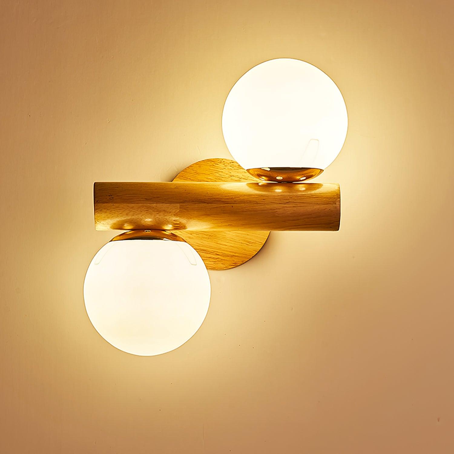 Zelina Wall Light
