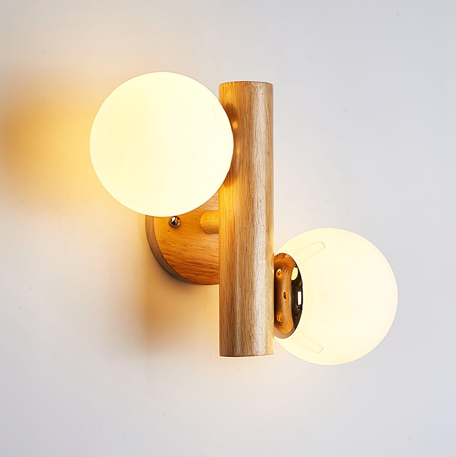 Zelina Wall Light