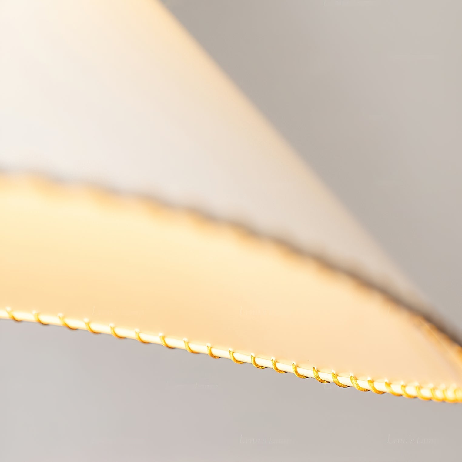 Twisade Pendant Light