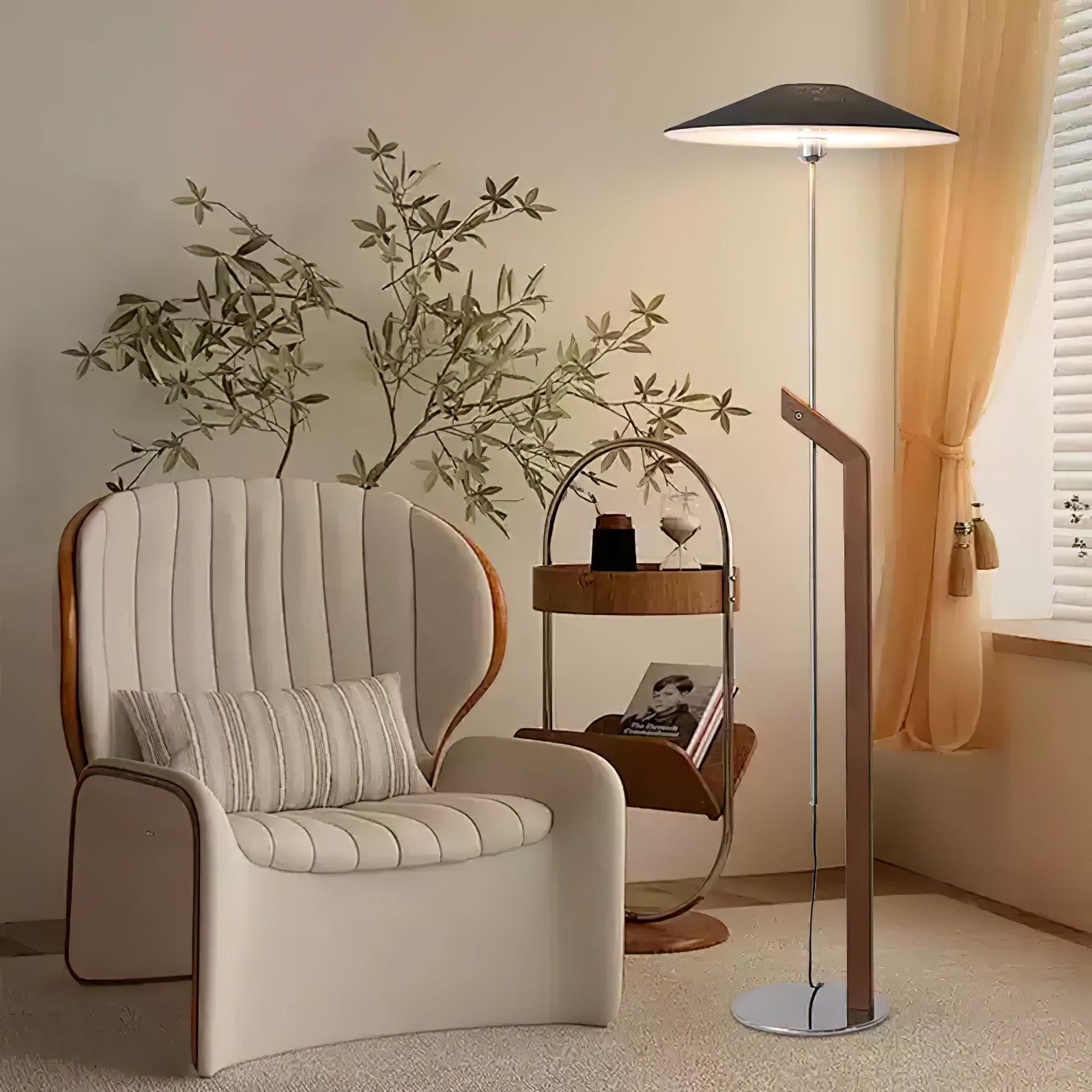 Oazera Floor Lamp