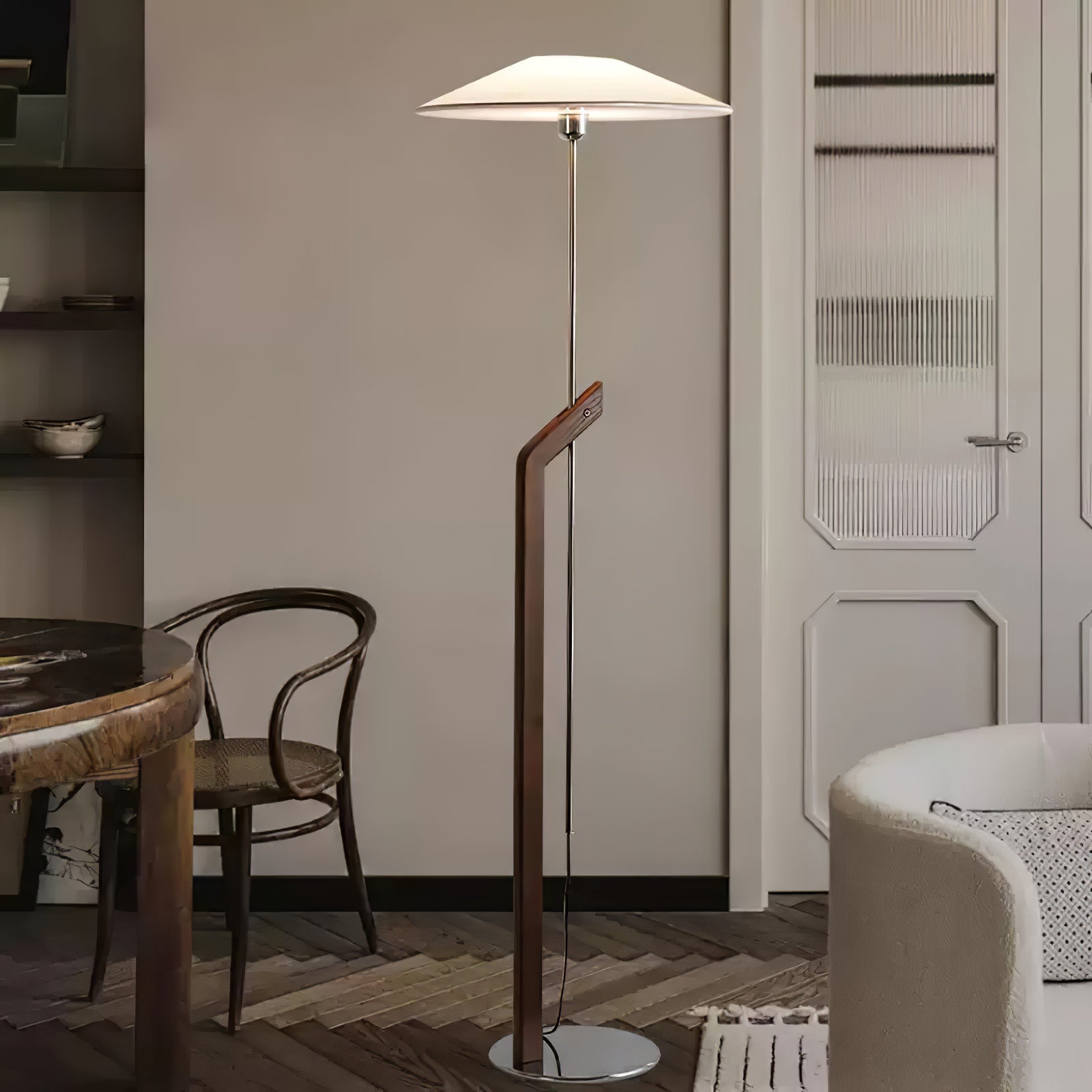 Oazera Floor Lamp